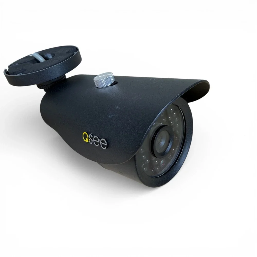 Q‎ See QM6006B Black Bullet CCTV Security Camera Night Vision Outdoor Indoor